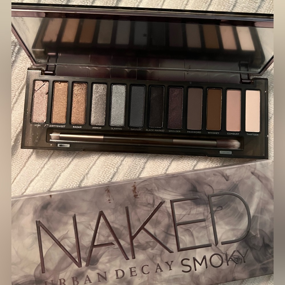 Urban Decay Naked Pallet - Smokey